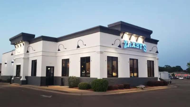 Zaxby's Clinton MS after remodel.
